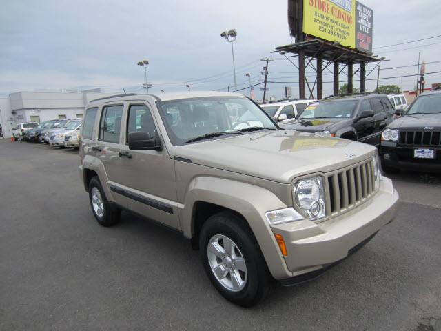 Photo of 2010 Jeep Liberty