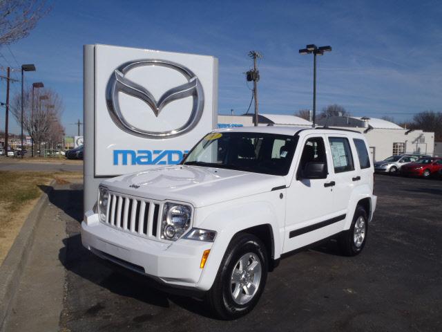 Photo of 2011 Jeep Liberty