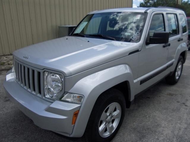 Photo of 2011 Jeep Liberty