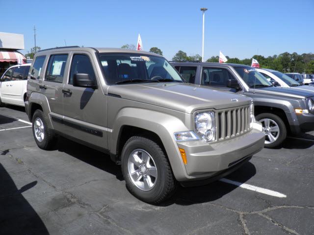 Photo of 2011 Jeep Liberty