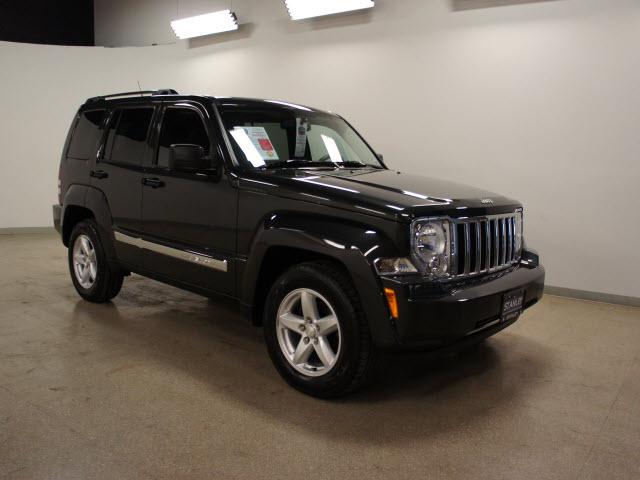 Photo of 2011 Jeep Liberty