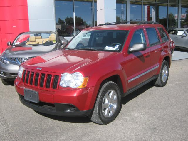 Photo of 2010 Jeep Grand Cherokee