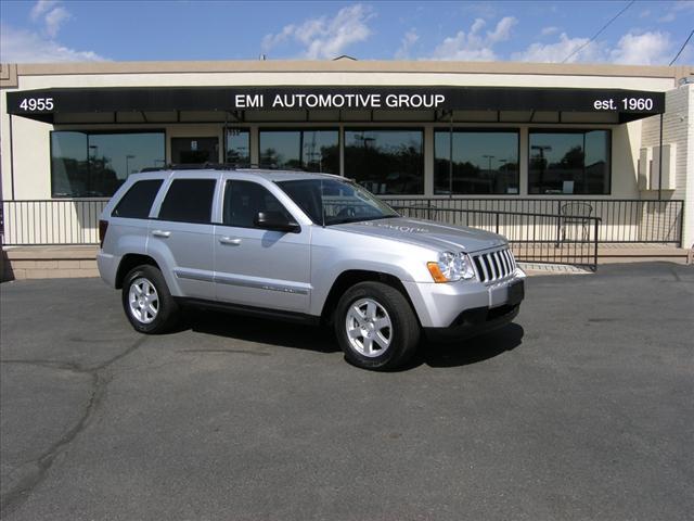 Photo of 2010 Jeep Grand Cherokee