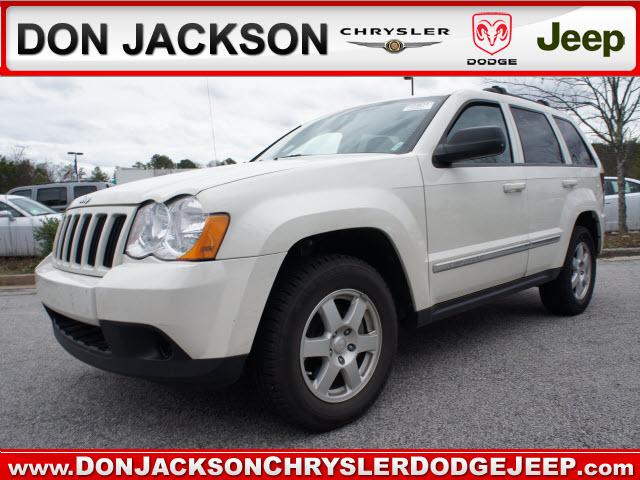 Photo of 2010 Jeep Grand Cherokee