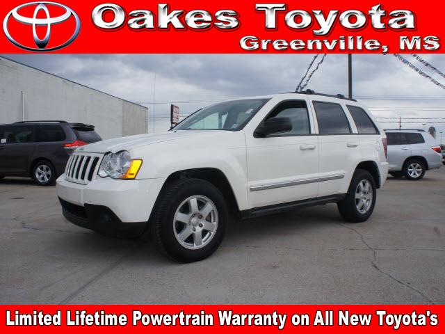 Photo of 2010 Jeep Grand Cherokee