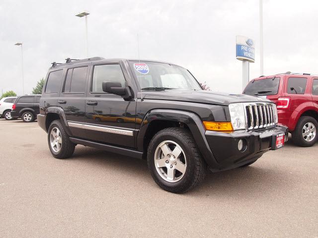 Photo of 2010 Jeep Commander