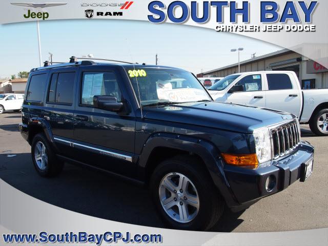 Photo of 2010 Jeep Commander