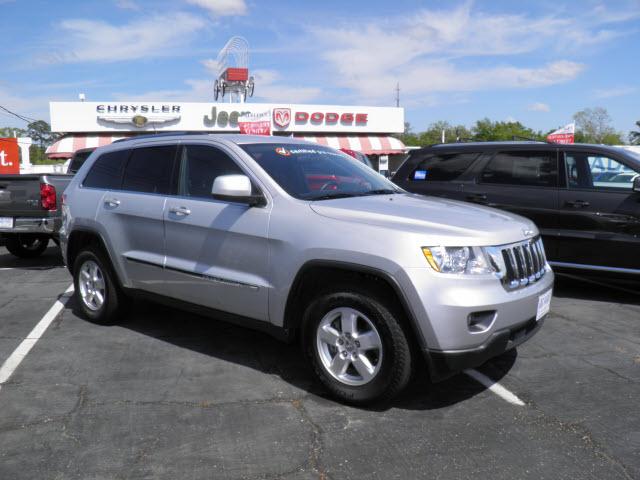 Photo of 2011 Jeep Grand Cherokee