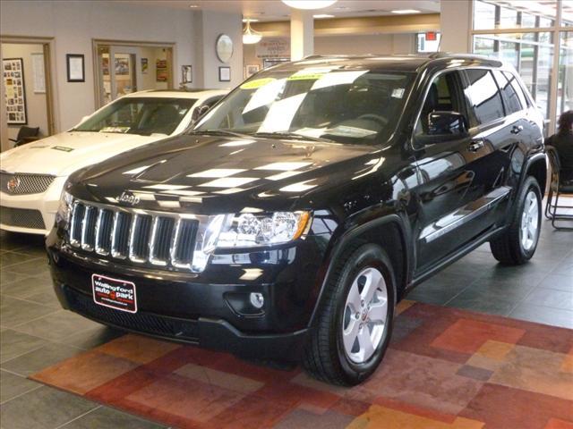 Photo of 2011 Jeep Grand Cherokee