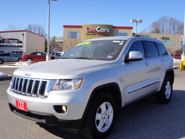 Photo of 2011 Jeep Grand Cherokee