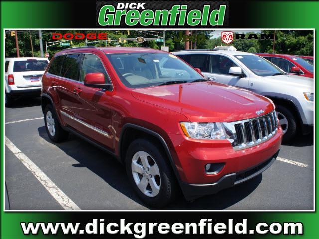 Photo of 2011 Jeep Grand Cherokee