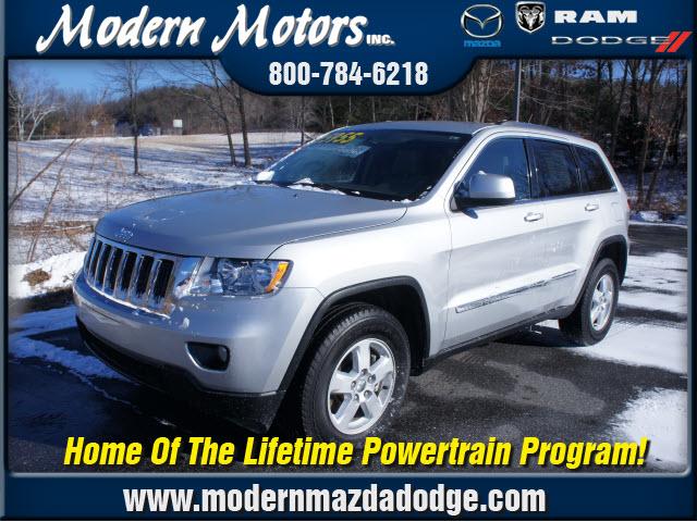 Photo of 2011 Jeep Grand Cherokee