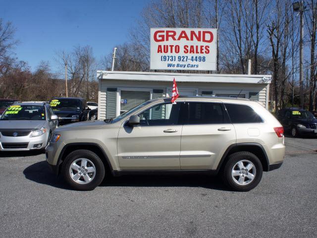 Photo of 2011 Jeep Grand Cherokee