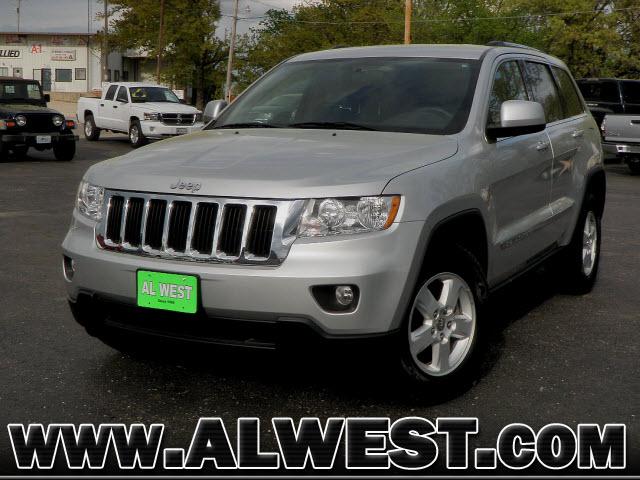 Photo of 2011 Jeep Grand Cherokee