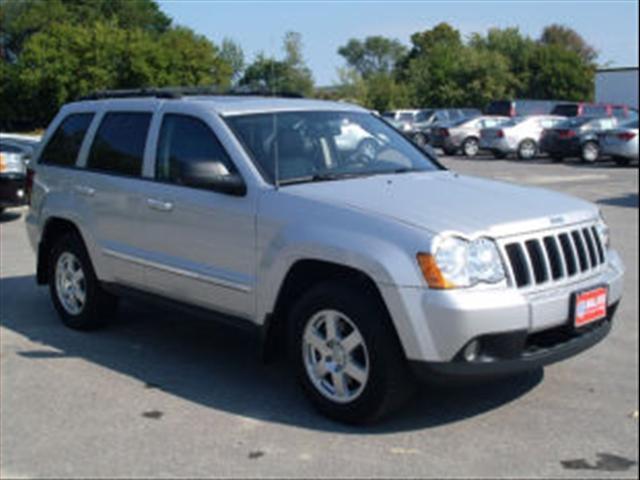 Photo of 2010 Jeep Grand Cherokee