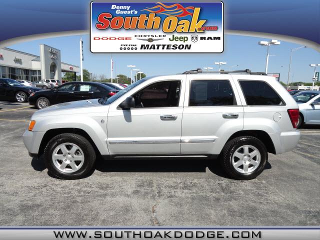 Photo of 2010 Jeep Grand Cherokee