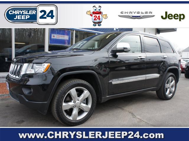 Photo of 2011 Jeep Grand Cherokee
