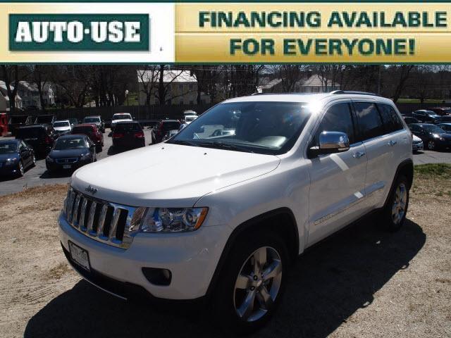 Photo of 2011 Jeep Grand Cherokee