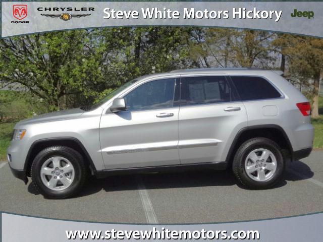 Photo of 2011 Jeep Grand Cherokee