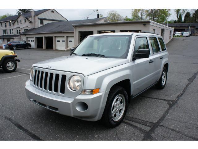 Photo of 2007 Jeep Patriot