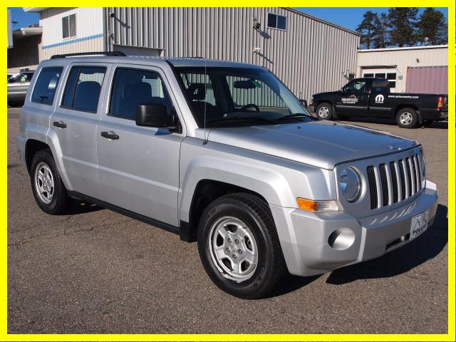Photo of 2008 Jeep Patriot