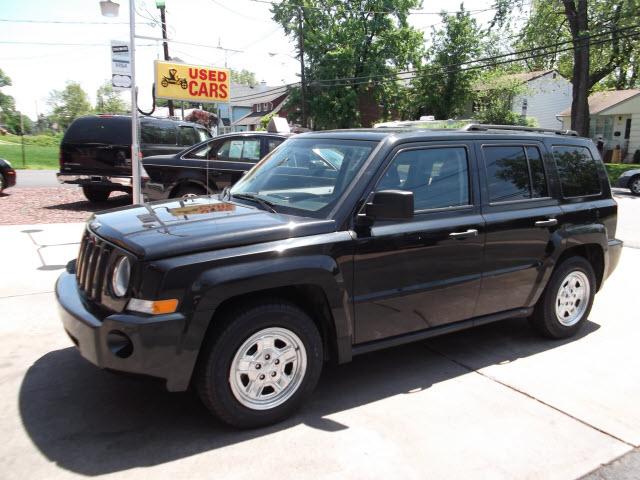 Photo of 2008 Jeep Patriot