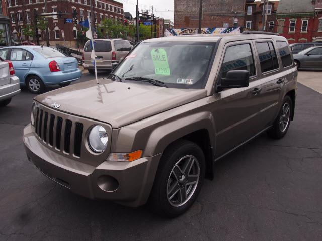 Photo of 2008 Jeep Patriot