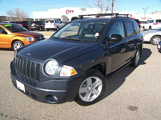 Photo of 2007 Jeep Compass