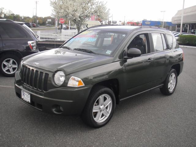 Photo of 2007 Jeep Compass