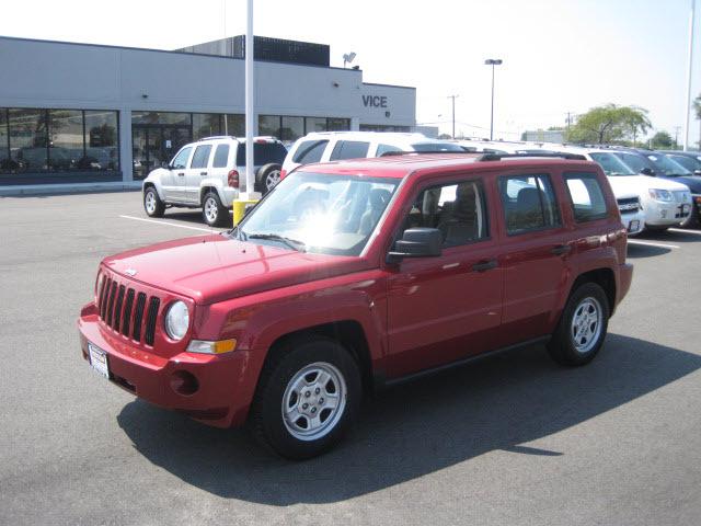 Photo of 2008 Jeep Patriot