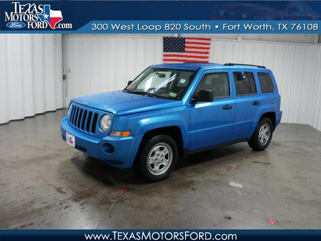 Photo of 2008 Jeep Patriot