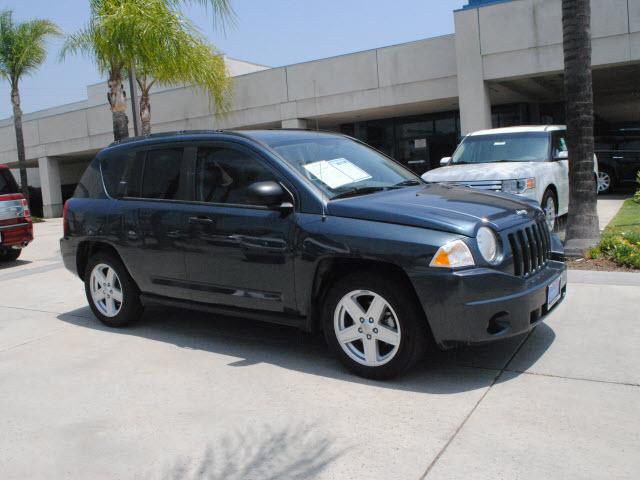 Photo of 2007 Jeep Compass