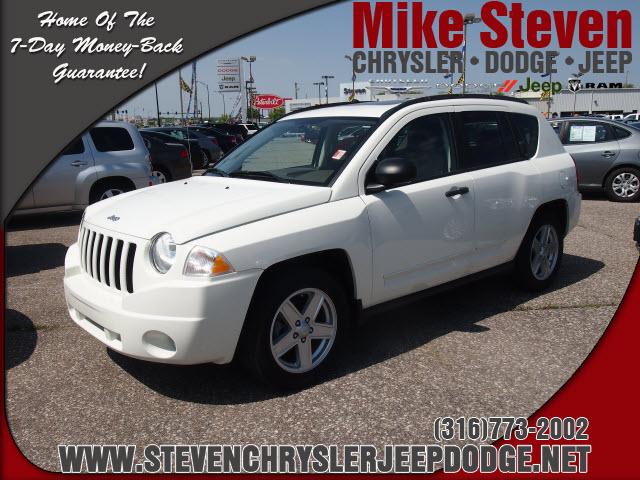 Photo of 2008 Jeep Compass