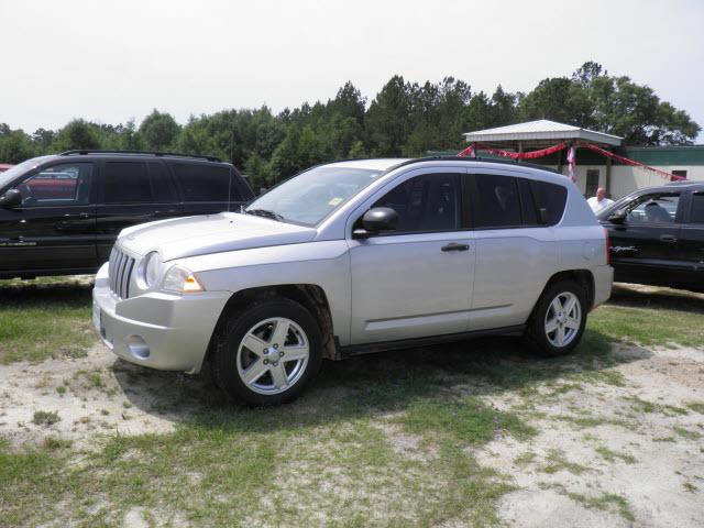 Photo of 2007 Jeep Compass