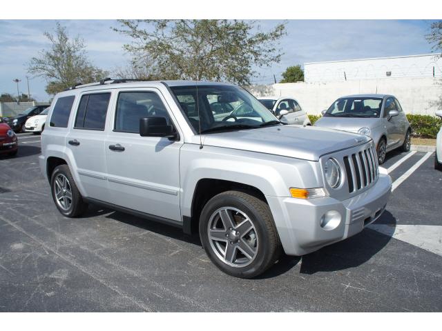 Photo of 2009 Jeep Patriot