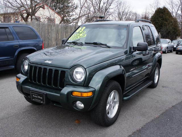 Photo of 2003 Jeep Liberty