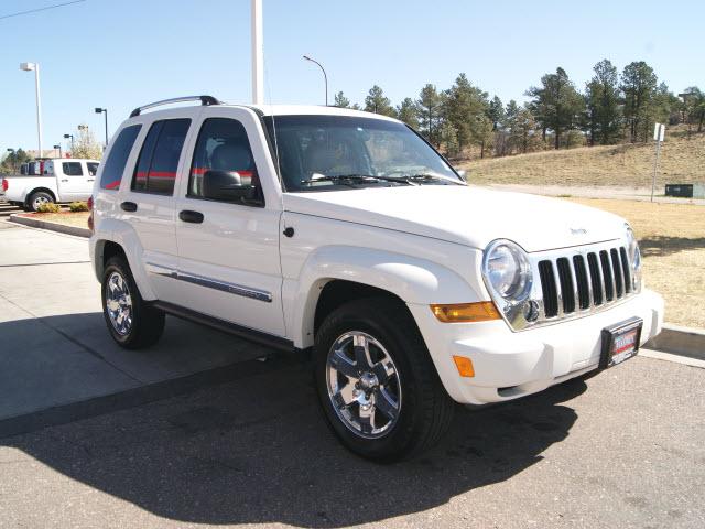 Photo of 2006 Jeep Liberty