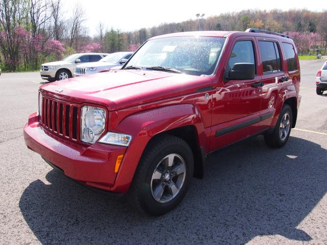 Photo of 2008 Jeep Liberty