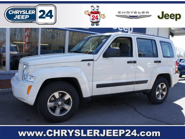 Photo of 2008 Jeep Liberty