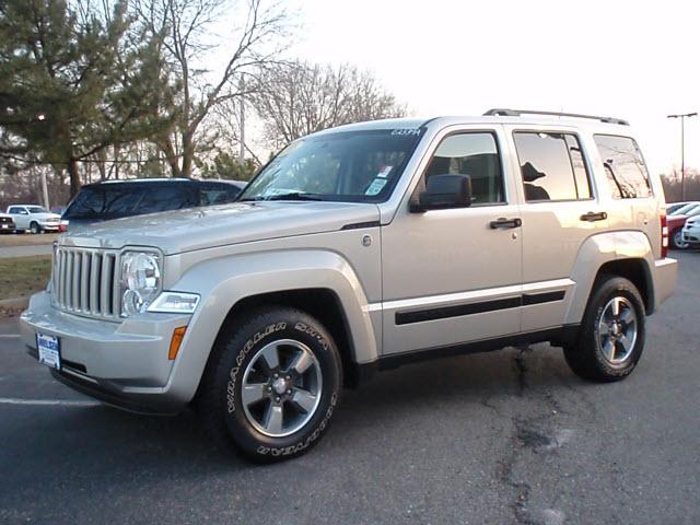 Photo of 2008 Jeep Liberty