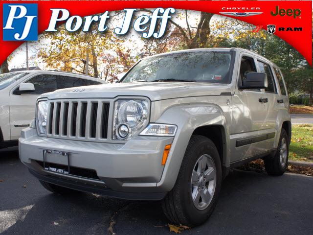 Photo of 2009 Jeep Liberty