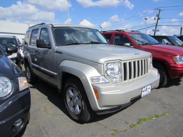 Photo of 2009 Jeep Liberty