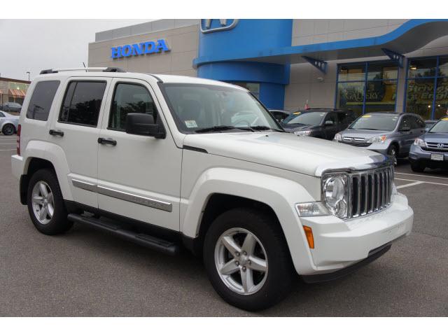 Photo of 2008 Jeep Liberty