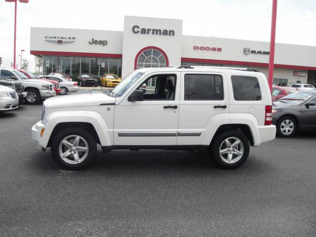 Photo of 2009 Jeep Liberty