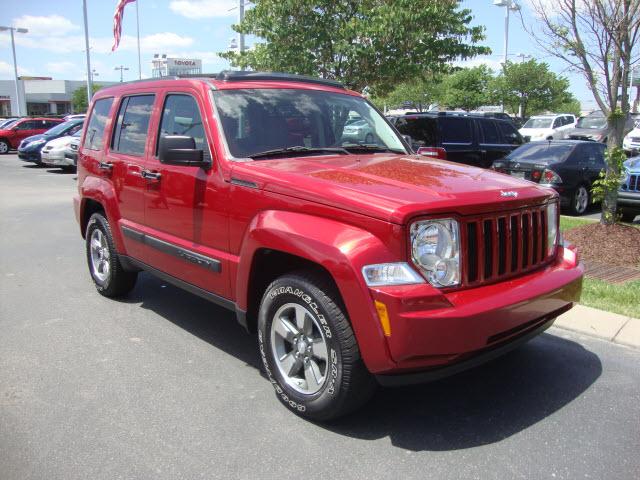 Photo of 2008 Jeep Liberty