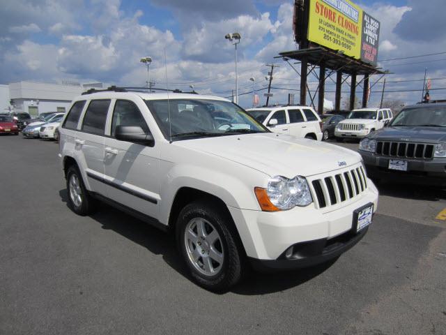 Photo of 2009 Jeep Grand Cherokee