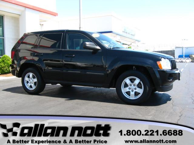 Photo of 2007 Jeep Grand Cherokee