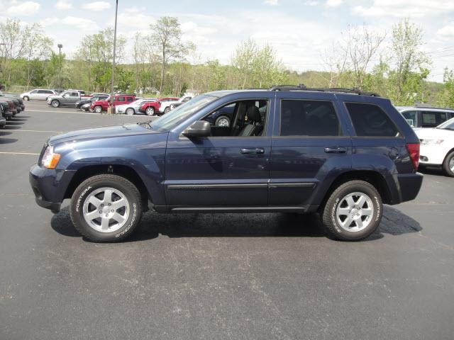 Photo of 2009 Jeep Grand Cherokee