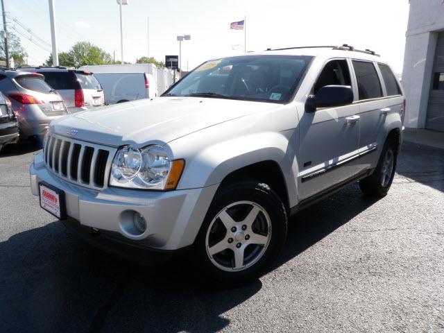 Photo of 2007 Jeep Grand Cherokee