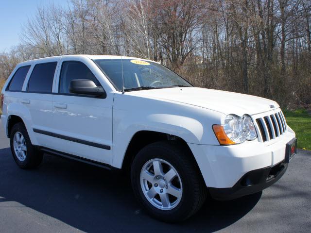 Photo of 2008 Jeep Grand Cherokee